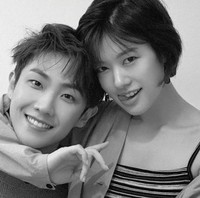 Berpose manis maupun fierce, keduanya memang terlihat serasi. Foto: Marie Claire