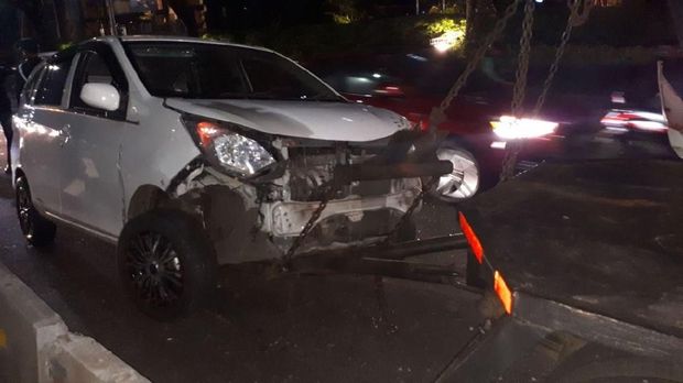 Mast jinsiy aloqa porno videolar U eshak va cums becerdin oladi.