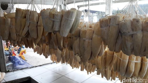 Oleh-oleh peyeum di Bandung
