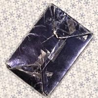 Patah Hati, Pria Ini Ogah Buka Kado Natal dari Mantan Pacar Selama 47 Tahun