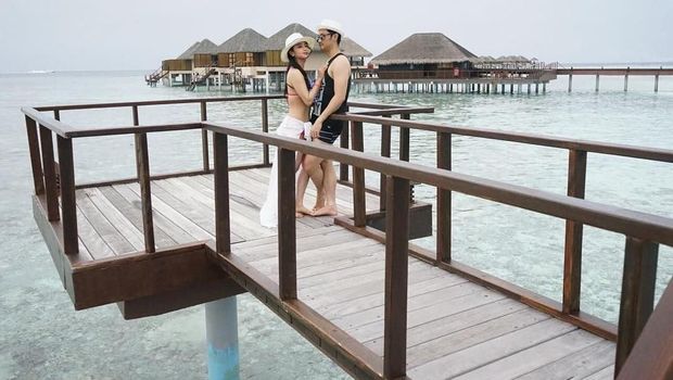 Dewi Persik Liburan ke Maldives, Kamu Kapan?