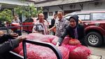 Wah, PNS dan Polisi Brebes Borong Bawang Merah