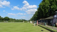 Taman ini dikunjungi jutaan orang setiap tahunnya. Pengunjung bisa masuk melalui pintu utama Buckingham Palace (Foto: Dok. royalparks.org.uk)
