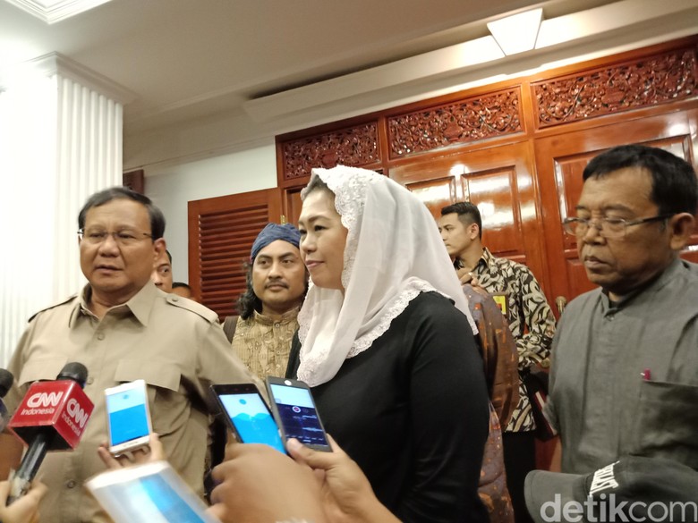 Meski Tak Jadi Usung Yenny Wahid di Jatim, Prabowo: Enjoy Saja Meski Tak Jadi Usung Yenny Wahid di Jatim, Prabowo: Enjoy Saja