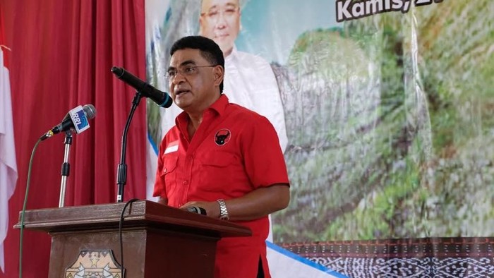 Ketua DPP PDIP Andreas Hugo Pareira