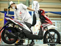 Berita Populer: Zhongtong Punya Dalaman Eropa? Yaris Bisa Parkir Sendiri