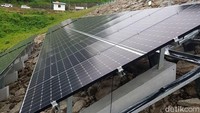 Pemasangan panel surya ini merupakan proyek percontohan dalam rangka mengoptimalkan aset bendungan. Pool/PUPR.