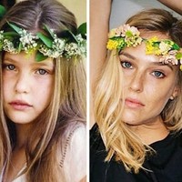 Bar Refaeli memiliki kecantikan alami sejak dia masih anak-anak. Sehingga tidak mengherankan jika mantan kekasih Leonardo DiCaprio itu sudah mulai menjadi model ketika usianya baru delapan bulan. (Foto: Instagram)