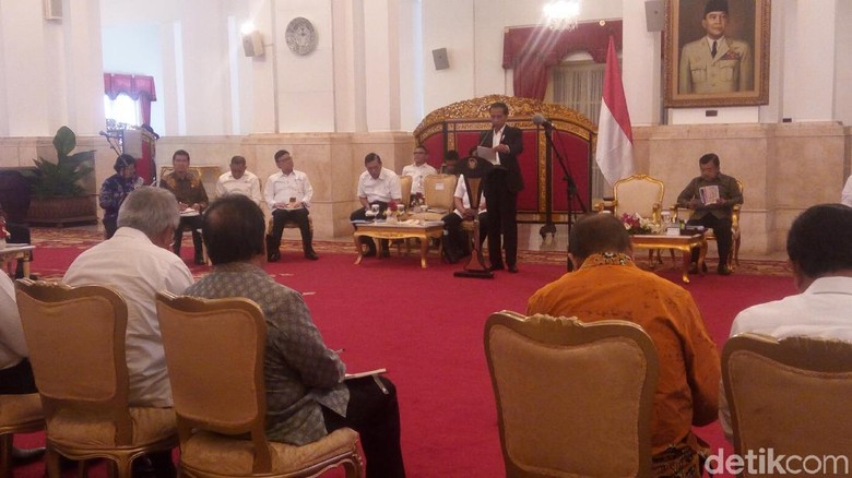 Bertemu Jokowi, Raja Kupang Curhat soal Laut Timor Bertemu Jokowi, Raja Kupang Curhat soal Laut Timor
