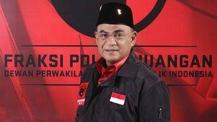 Ketua DPP PDIP Andreas Hugo Pareira