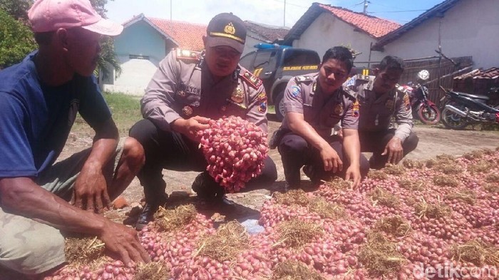 Pasokan Kurang, Harga Bawang Merah Naik Rp 2.000/Kg