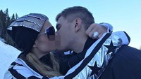 Sepuluh bulan usai tunangan, Paris justru memutuskan untuk berpisah dengan Zylka. Dok. Instagram/parishilton