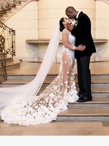 Mengintip Pernikahan Romantis Brian McKnight di Malam Tahun Baru