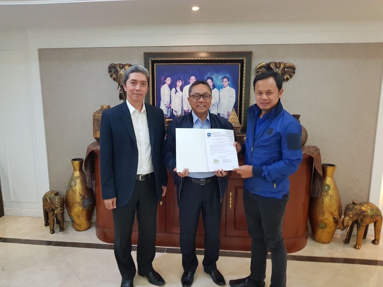 PAN Beri Dukungan Resmi ke Bima Arya-Dedie Rachim di Pilwakot Bogor PAN Beri Dukungan Resmi ke Bima Arya-Dedie Rachim di Pilwakot Bogor