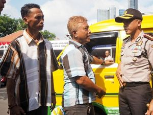 Taksi Online yang Langgar Aturan di Surabaya akan Ditindak