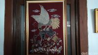 Maestro Batik Cirebon Abadikan Penangkapan Novanto Lewat Karyanya