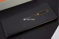 Tampilan belakang Nokia 6 (2018).