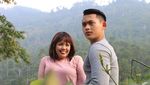 Ely Sugigi Lengket Lagi dengan Cowok Muda dan Kece, Nggak Kapok?