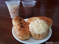Kalau Mager Tapi Mau Ngemil, Pesan Saja Pempek dan Pisang Goreng di Sini