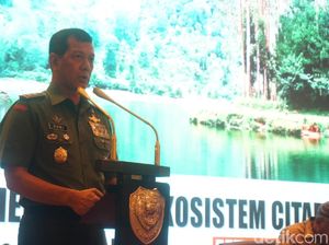Pencemaran Sungai Citarum, Pangdam Siliwangi Sentil Penegakan Hukum