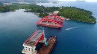 Pembangunan Jembatan Holtekamp merupakan sebagai bagian dari upaya mewujudkan Nawa Cita Presiden Joko Widodo dan Wakil Presiden Jusuf Kalla untuk membangun dari pinggiran. Pool/PUPR.