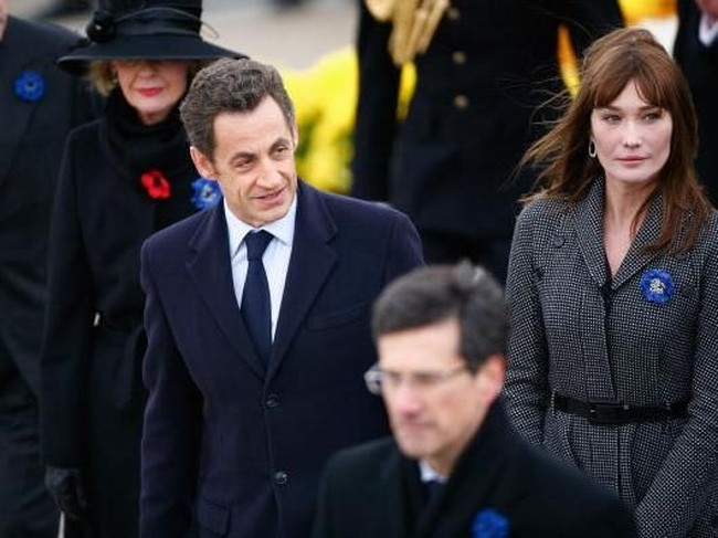 Carla Bruni pun sempat mengemban sebagai ibu negara Prancis di periode sang suami menjabat. Selama menjadi ibu negara, Carla meninggalkan dunia glamour hiburan. Carla tak hanya meninggalkan modelling namun juga dunia tarik suara.  Foto: Getty Images