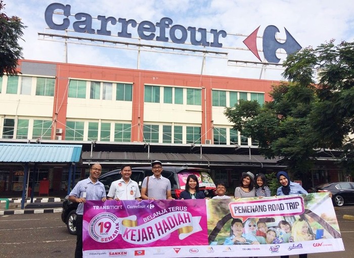 Bahagianya Keluarga Pemenang Road Trip 19 Tahun Transmart Carrefour