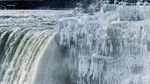 Cantiknya! Air Terjun Niagara Membeku, Ini Penampakannya
