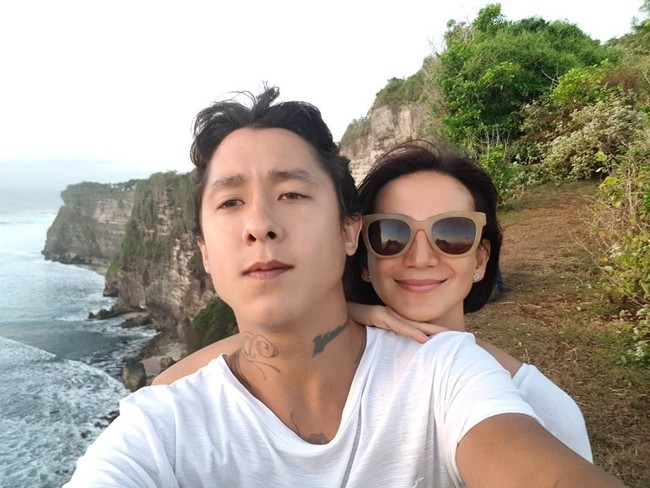 Berwajah rupawan dan memiliki tato, suami Wanda Hamidah, Daniel Patrick Hadi Schuldt terlihat hot.  Foto: Instagram