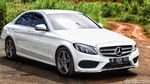 Ngebut dengan Mercedes-Benz C200 AMG Line