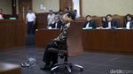Eksepsi Ditolak, Novanto Salami Jaksa KPK Sambil Tertawa
