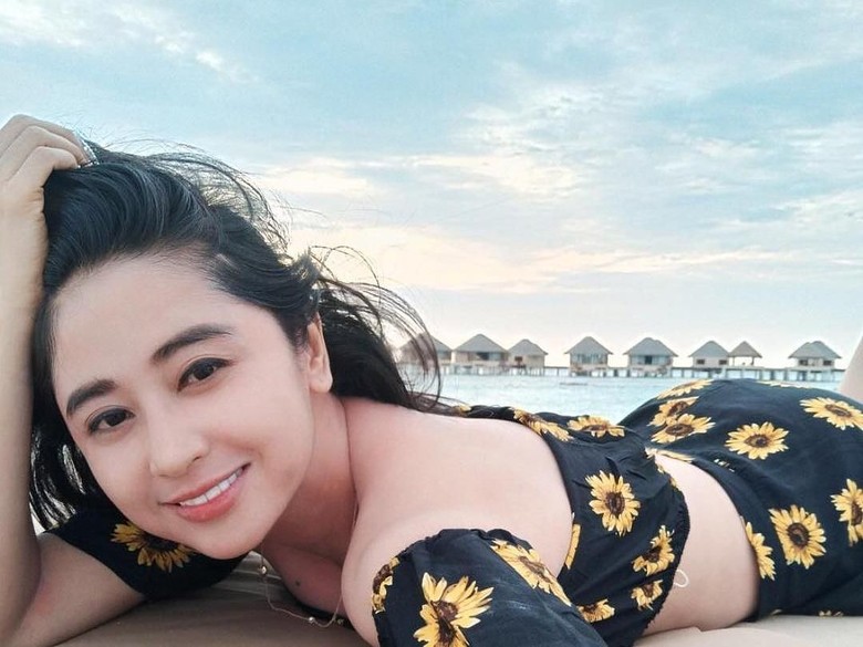 Foto: Dewi Persik (dewiperssikreal/Instagram) Foto: Dewi Persik (dewiperssikreal/Instagram)