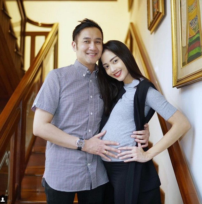 Ririn Dwi Ariyanti dan Aldi 'Bragi' Ririn Dwi Ariyanti dan Aldi 'Bragi'