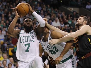 Celtics Tumbangkan Cavaliers