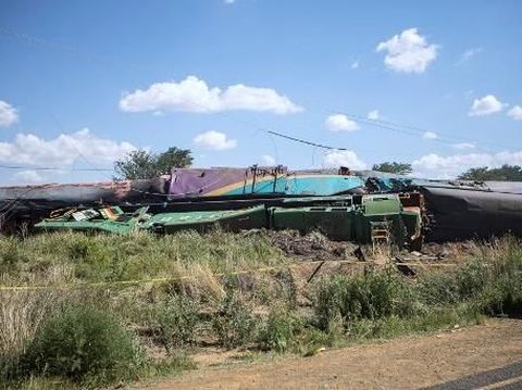  Kecelakaan Kereta di Afrika Selatan, 14 Orang Tewas