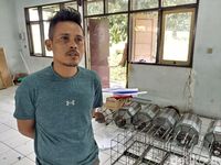Kreator Janji Bikin Garang Wajah Patung Maung Bandung