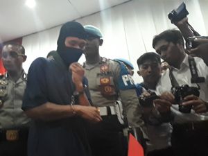 Biadabnya Babeh: Sodomi 41 Anak hingga Suruh Telan Gotri