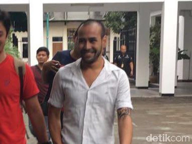Foto: Raditya alias Tya, teman Jennifer Dunn. (Istimewa) Foto: Raditya alias Tya, teman Jennifer Dunn. (Istimewa)