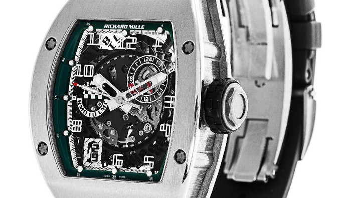 5 Jam Mahal Bernuansa Otomotif