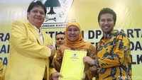 Golkar menjatuhkan pilihan kepada Khofifah Indar Parawansa-Emil Dardak untuk Pilgub Jatim.