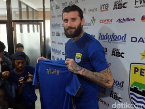 Sosok Pelatih Jadi Salah Satu Alasan Bojan ke Persib