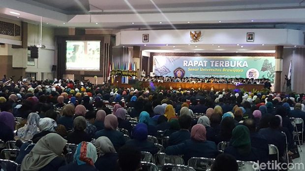 Menkeu Sri Mulyani di Universitas Brawijaya
