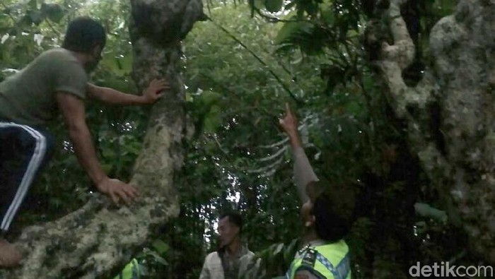 Tinggalkan Rumah, Warga Semarang Gantung Diri di Kuburan