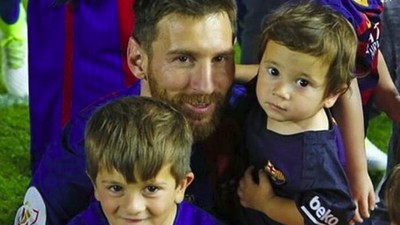 Keseruan Lionel Messi Saat Bersama Dua Jagoannya 