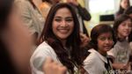 Di Usia 42 Tahun, Maudy Koesnaedi Cantiknya Awet