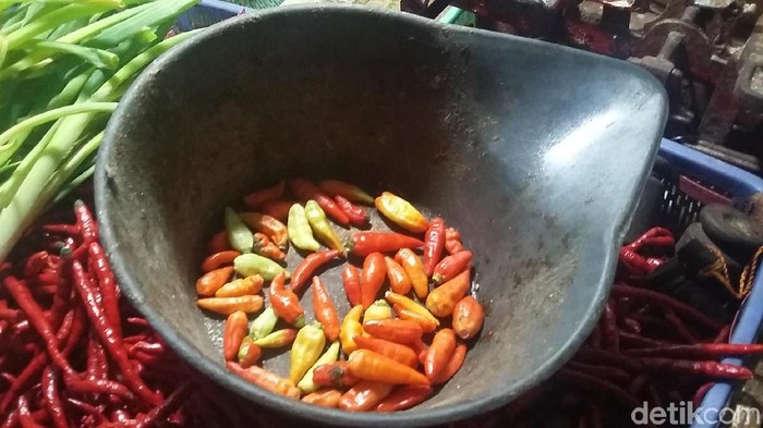 Harga cabai melonjak hingga Rp 65.000/kg di awal tahun baru