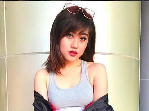 Pacari Young Lex, Kathy Indera Dihujat Sahabat Sendiri