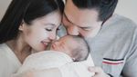 Potret Bahagia Keluarga Kecil Sandra Dewi
