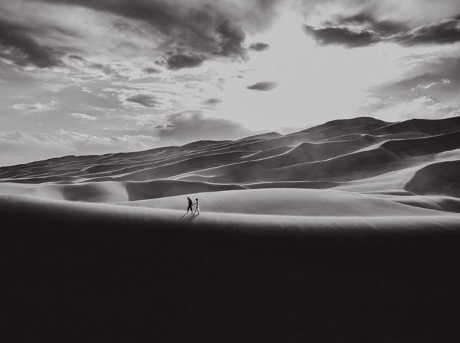 Karya Amy Painter of Amy Bluestar Photography. (Dok. Junebug Weddings)