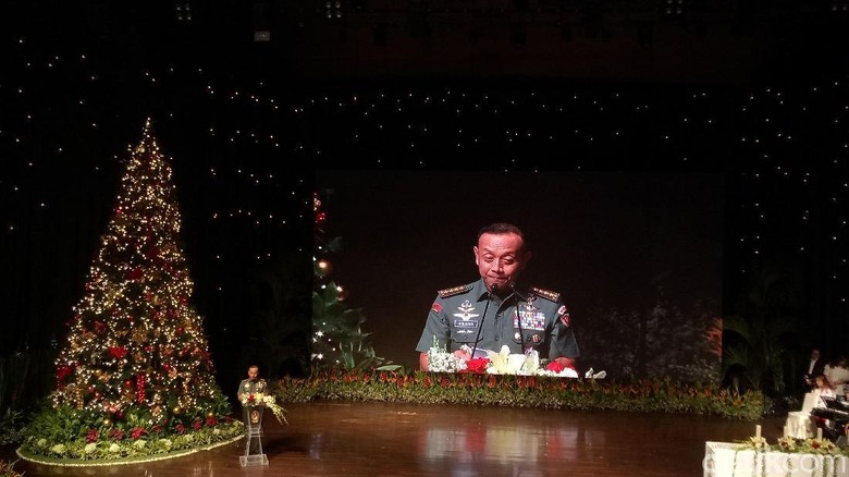 Hadiri Perayaan Natal, KSAD: Tingkatkan Profesionalitas TNI AD Hadiri Perayaan Natal, KSAD: Tingkatkan Profesionalitas TNI AD